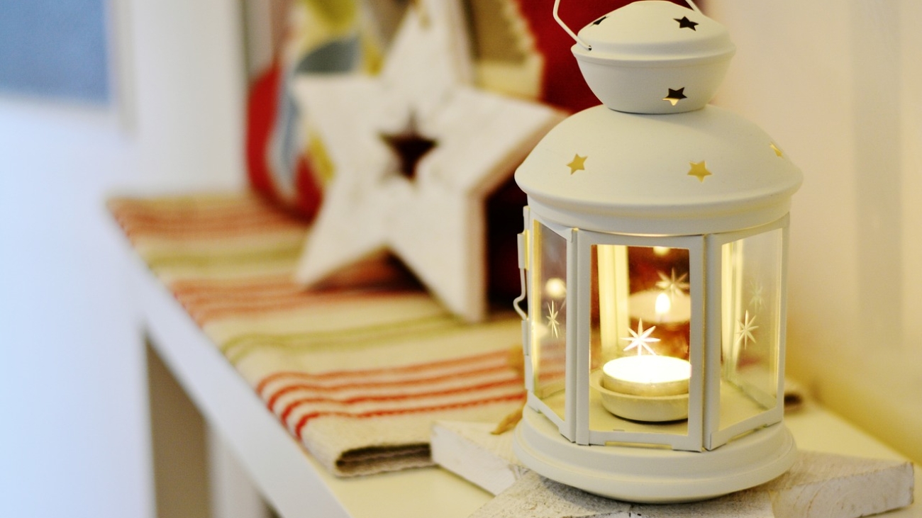 lantern-2988537_1280